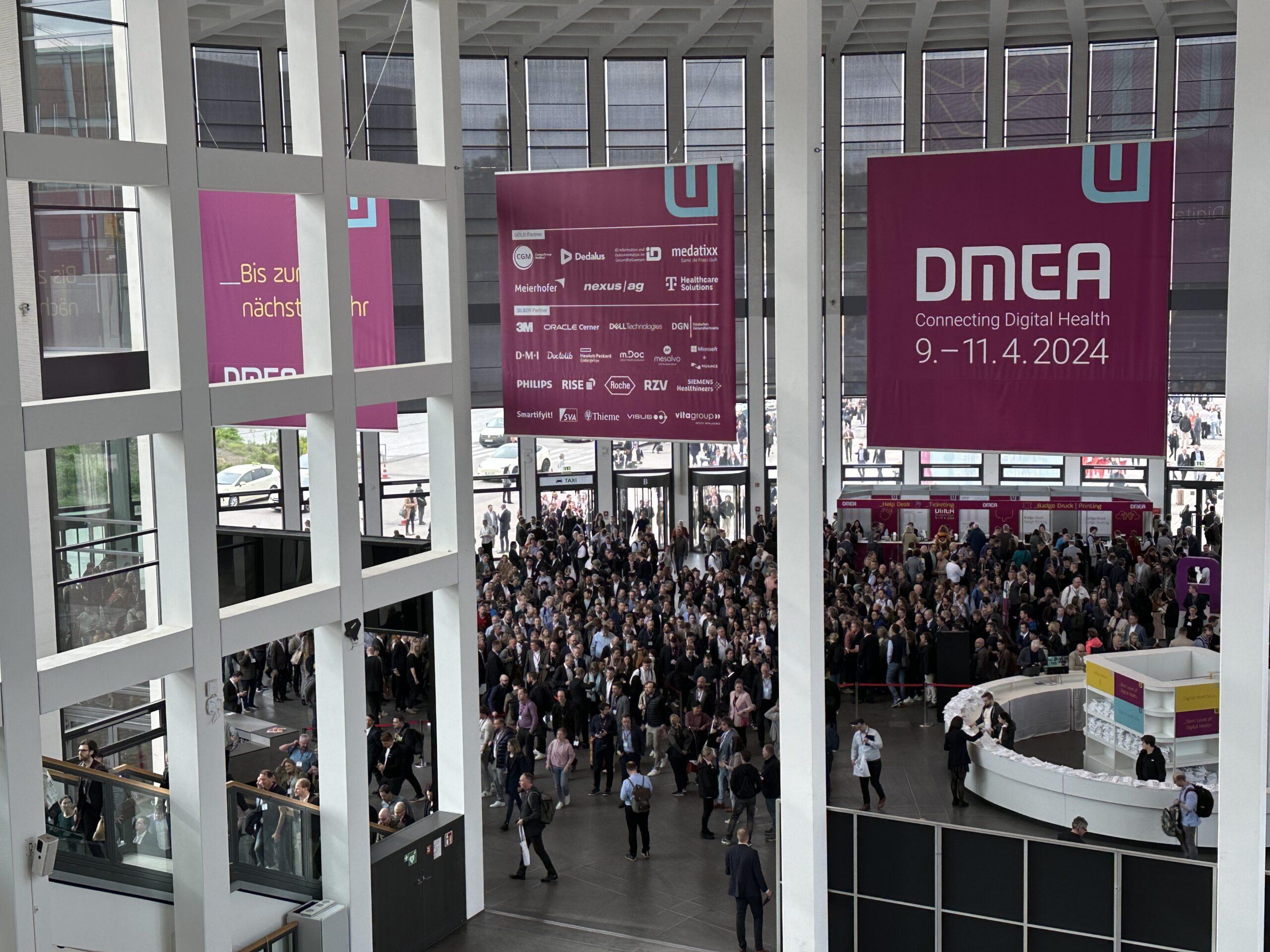 Mehr über den Artikel erfahren Messenachruf – DMEA 2024 – KI gesteuerte Kommunikation für Praxen und Kliniken